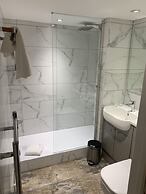 Llanerch Vineyard Hotel