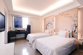 Kiwi Express Hotel - Kaohsiung Station