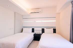 Kiwi Express Hotel - Kaohsiung Station