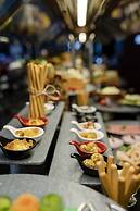 Wellborn Luxury Hotel