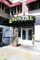Hostal Valdepeñas by Bossh Hotels