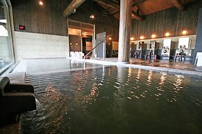 Hakuba Highland Hotel