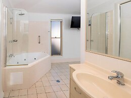 Lakeside Forster Holiday Park