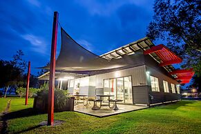 Lakeside Forster Holiday Park