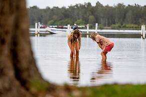 Lakeside Forster Holiday Park