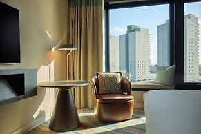 Haven Hotel Rotterdam, Curio Collection by Hilton