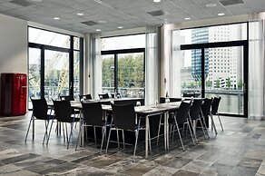 Mainport Hotel Rotterdam, a Hilton Affiliate Hotel