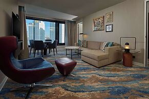 Mainport Hotel Rotterdam, a Hilton Affiliate Hotel