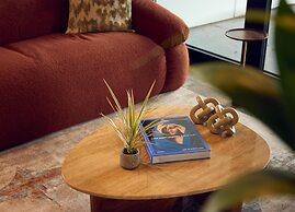 Haven Hotel Rotterdam, Curio Collection by Hilton