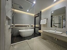 GRAND JOMTIEN PALACE HOTEL