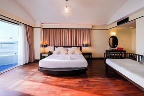 GRAND JOMTIEN PALACE HOTEL