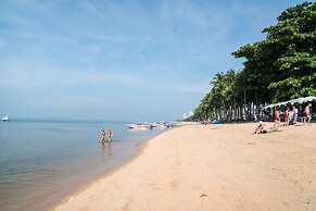 GRAND JOMTIEN PALACE HOTEL