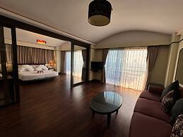 GRAND JOMTIEN PALACE HOTEL