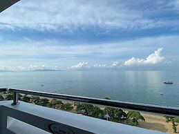 GRAND JOMTIEN PALACE HOTEL