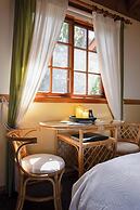 Tamborine Mountain B&B