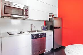 Blanc Kara - Adults Only