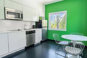 Blanc Kara - Adults Only