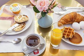 Blanc Kara - Adults Only