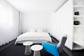 Blanc Kara - Adults Only