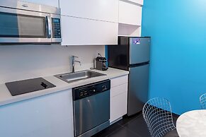 Blanc Kara - Adults Only