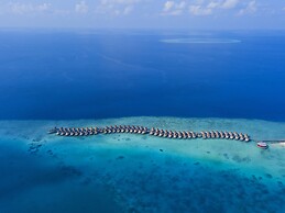 Centara Ras Fushi Resort & Spa Maldives