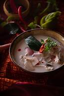 Centara Ras Fushi Resort & Spa Maldives