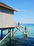 Centara Ras Fushi Resort & Spa Maldives