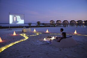 Centara Ras Fushi Resort & Spa Maldives