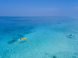 Centara Ras Fushi Resort & Spa Maldives