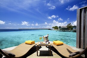 Centara Ras Fushi Resort & Spa Maldives