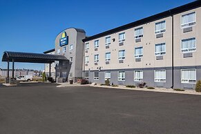 Days Inn & Suites by Wyndham Yorkton