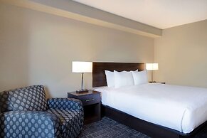 Days Inn & Suites by Wyndham Yorkton