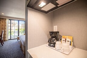 Polynesian Residences Waikiki Beach