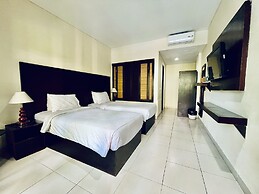 Suris Boutique Hotel