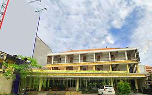 Suris Boutique Hotel
