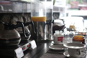 Suris Boutique Hotel