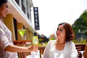 Suris Boutique Hotel