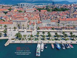 Riva Luxury Suites