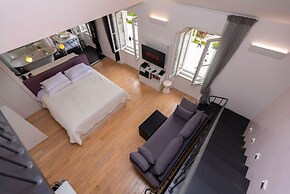 Riva Luxury Suites