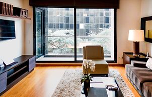 93 Luxury Suites & Residences