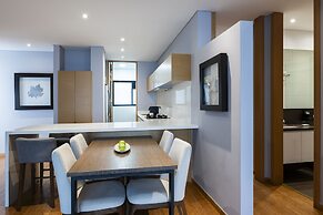 93 Luxury Suites & Residences