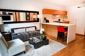 93 Luxury Suites & Residences