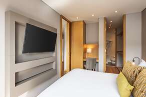 93 Luxury Suites & Residences