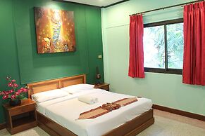 Baan Suan Sook Resort