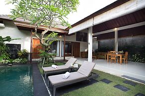 Sandi Agung Villa