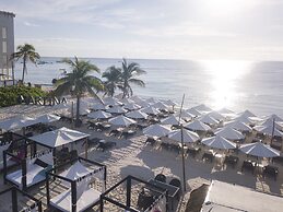 El Sol del Caribe Apart Suite by BFH Playa del Carmen