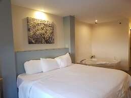 Brook Pointe Inn