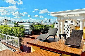 Siri Oriental Bangkok Hotel