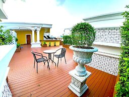 Siri Oriental Bangkok Hotel