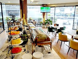 Siri Oriental Bangkok Hotel